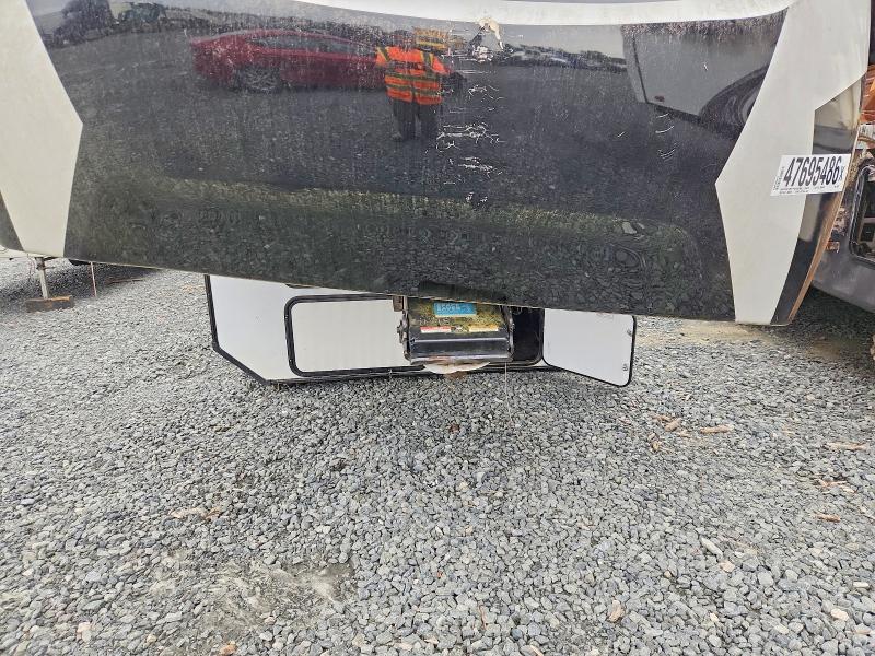 2022 Alliance rv Valor VIN 7M5FV4432NA005561 COPART salvage auction — SIDE, GA - CERT OF TITLE-SALVAGE, sold $850 on 2026-07-30 (photo 7)
