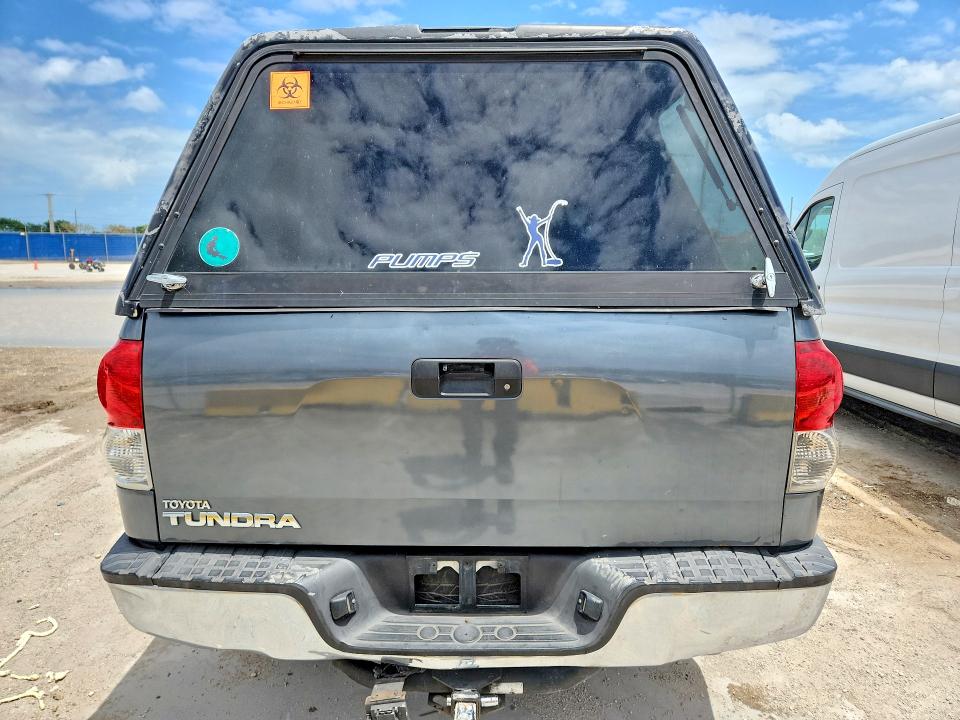 2007 Toyota Tundra VIN 5TFRU54147X005859 COPART salvage auction — SIDE, Fl - Cert Of Title Slvg Rebuildable, sold $2,200 on 2026-07-27 (photo 6)