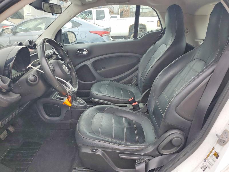 2016 Smart Fortwo VIN WMEFJ5DA7GK063376 COPART salvage auction — REAR END, In - Cert Of Title-Salvage Title, sold $1,000 on 2026-07-24 (photo 7)