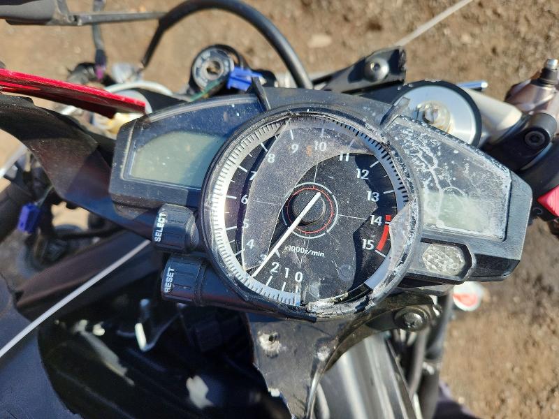 2007 Yamaha Yzfr1 VIN JYARN20E47A002365 COPART salvage auction — ALL OVER, CT - CERT OF TITLE-SALVAGE, sold $300 on 2026-07-21 (photo 7)