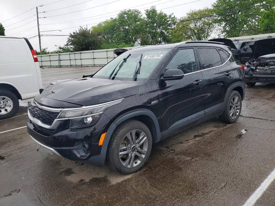 2021 Kia Seltos VIN KNDEUCAAXM7077913 COPART salvage auction — FRONT END, OH, sold $80 on 2026-07-29 (photo 1)