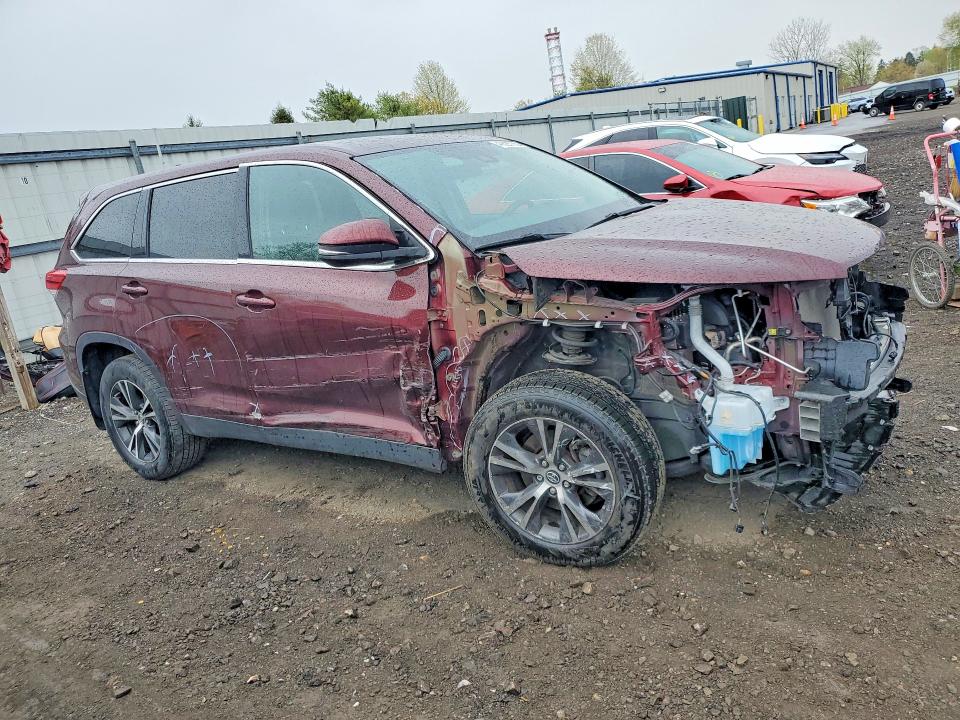 2019 Toyota Highlander VIN 5TDBZRFH1KS736090 COPART salvage auction — FRONT END, Md - Cert Of Salvage > 75% Damage, sold $4,800 on 2026-07-27 (photo 4)
