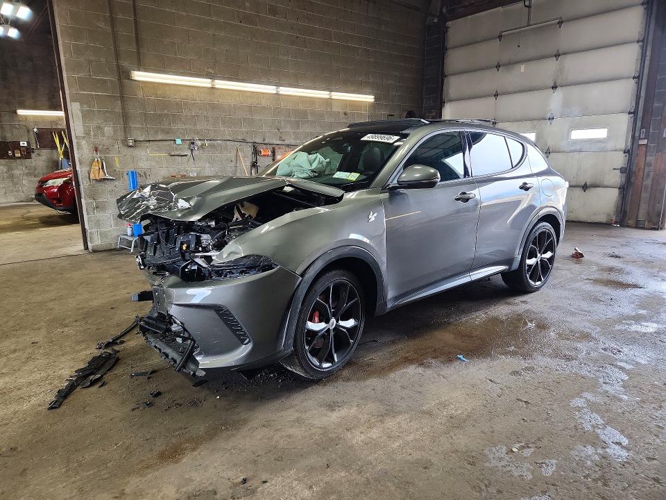 2024 Dodge Hornet VIN ZACPDFDW5R3A13328 COPART salvage auction — FRONT END, Salvage Title, sold $1,350 on 2026-07-20 (photo 1)