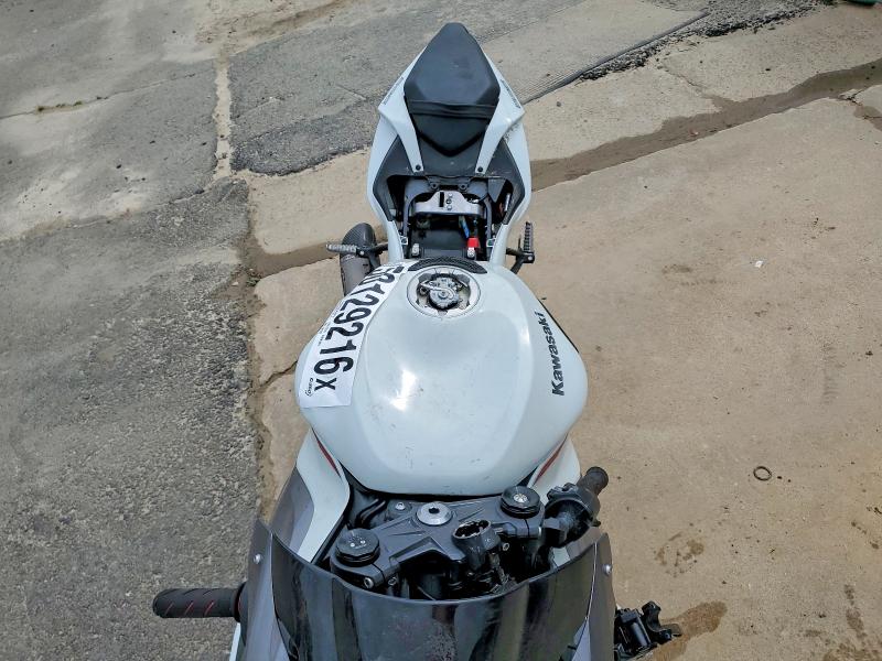 2025 Kawasaki Zx VIN JKBZXJJ1XSA023997 COPART salvage auction — VANDALISM, Ar - Certificate Of Title, sold $3,050 on 2026-07-09 (photo 5)