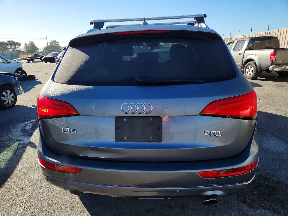 2014 Audi Q5 VIN WA1LFAFP4EA011956 COPART salvage auction — MINOR DENT/SCRATCHES, Ca - Dlr/Dis/Exp Only Salvage Title, sold $1,350 on 2026-07-09 (photo 6)