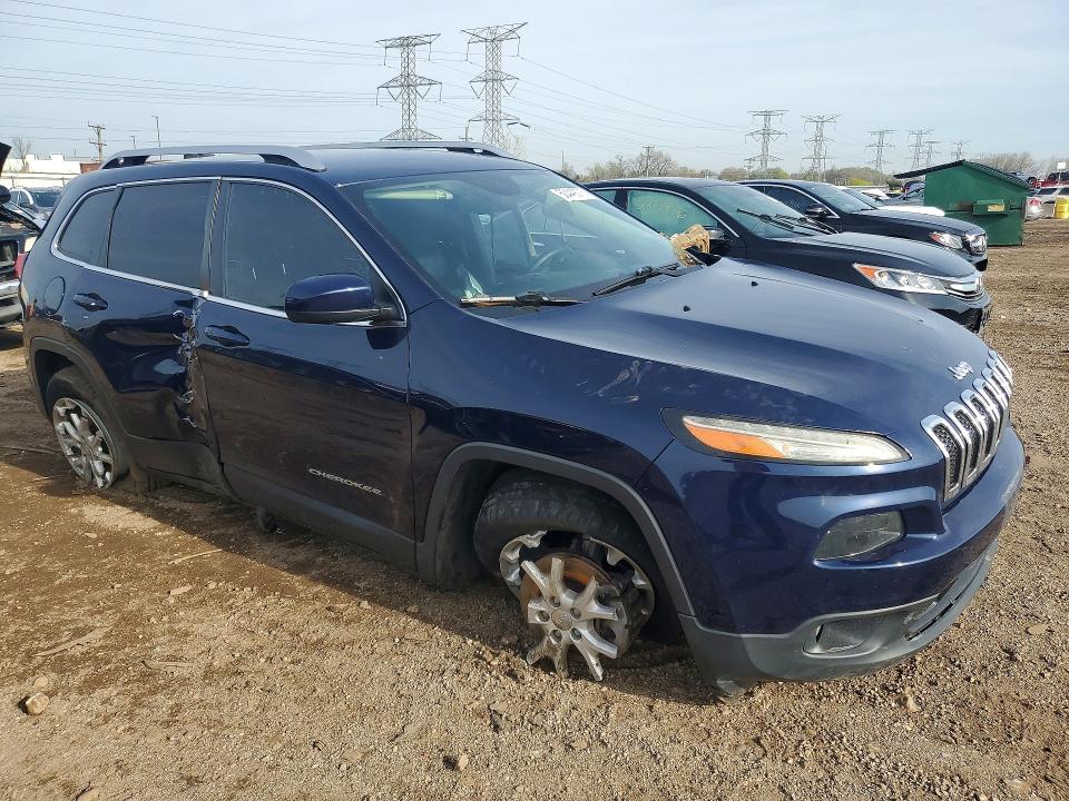 2015 Jeep Cherokee VIN 1C4PJMCB3FW594640 COPART salvage auction — SIDE, Il - Salvage Certificate, sold $1,350 on 2026-08-04 (photo 4)
