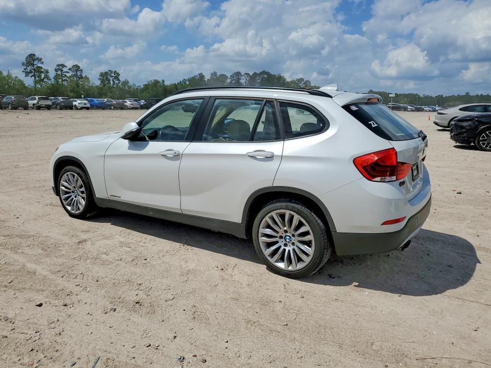 2015 BMW X1 VIN WBAVL1C5XFVY35364 COPART salvage auction — MINOR DENT/SCRATCHES, Tx - Certificate Of Title, sold $1,750 on 2026-07-02 (photo 2)