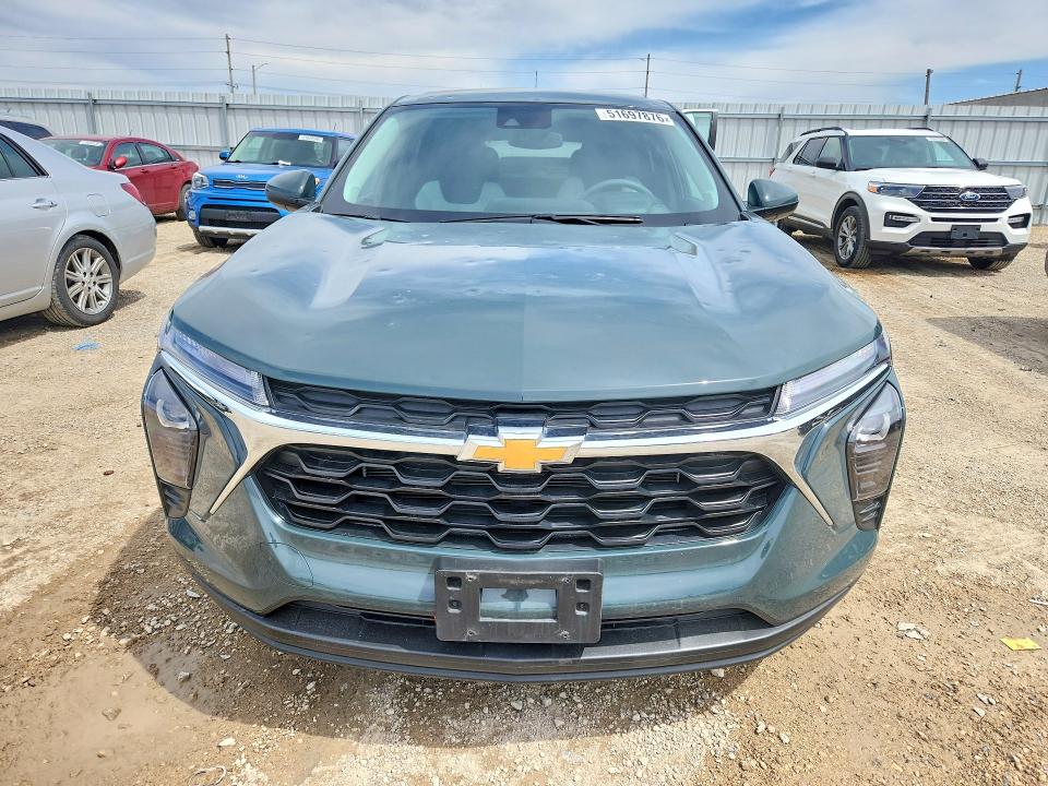 2025 Chevrolet VIN KL77LFEP4SC149931 COPART salvage auction — HAIL, IA - CERT OF TITLE-SALVAGE TITLE, sold $8,500 on 2026-07-08 (photo 5)