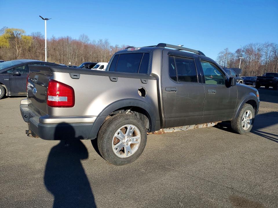 2007 Ford Explorer sport trac VIN 1FMEU51K67UA30254 COPART salvage auction — MINOR DENT/SCRATCHES, Mi - Certificate Of Title, sold $1,950 on 2026-07-09 (photo 3)