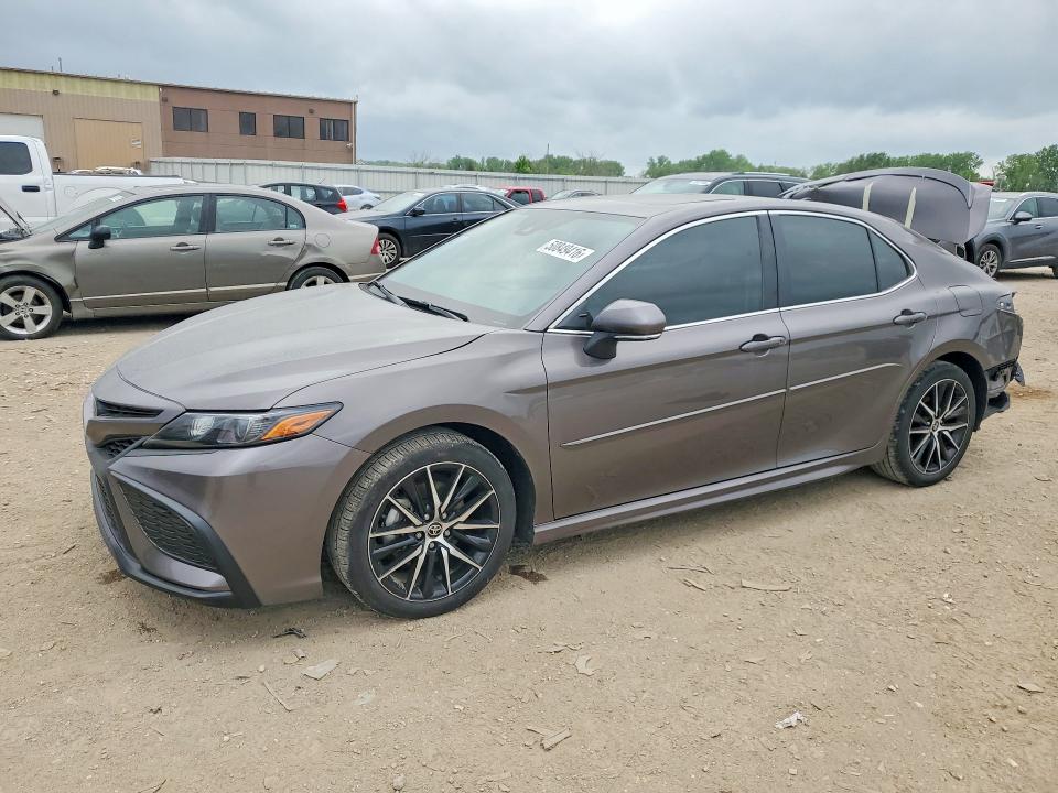 2024 Toyota Camry VIN 4T1T11AK5RU906033 COPART salvage auction — REAR END, Ks - Cert Of Title-Salvage, sold $10,700 on 2026-07-02 (photo 1)
