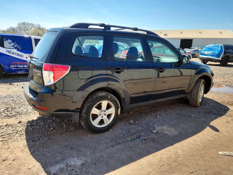 2011 Subaru Forester VIN JF2SHABC1BH724557 COPART salvage auction — REAR END, Pa - Certificate Of Salvage, sold $750 on 2026-07-08 (photo 3)