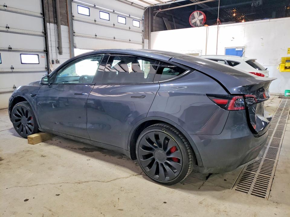 2022 Tesla Model y VIN 7SAYGDEF4NF462981 COPART salvage auction — FRONT END, Mn - Cert Of Title-Salvage, sold $9,200 on 2026-07-07 (photo 2)