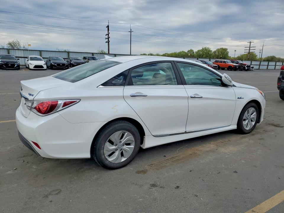 2015 Hyundai Sonata VIN KMHEC4A42FA136988 COPART salvage auction — FRONT END, ID - SALVAGE CERTIFICATE OF TITLE, sold $1,900 on 2026-07-09 (photo 3)