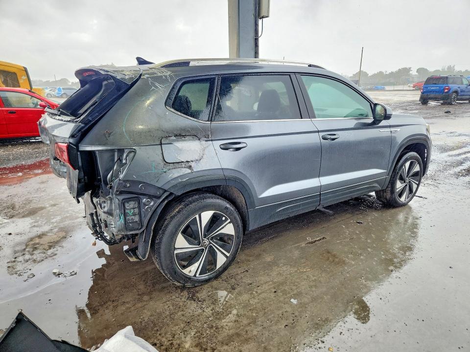 2024 Volkswagen Taos VIN 3VVVX7B23RM017492 COPART salvage auction — REAR END, Fl - Cert Of Title Slvg Rebuildable, sold $8,600 on 2026-09-01 (photo 3)