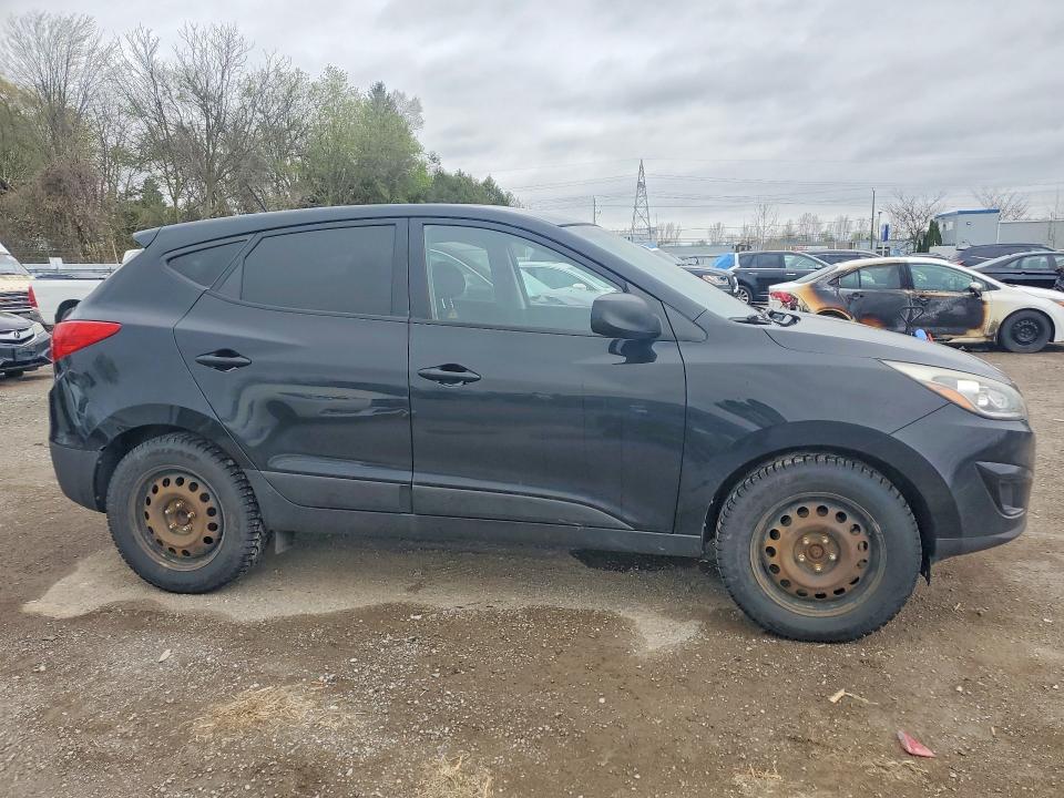 2015 Hyundai Tucson VIN KM8JT3AF4FU069044 COPART salvage auction — MINOR DENT/SCRATCHES, On - Permit No Brand - Fit, sold $2,650 on 2026-07-03 (photo 4)