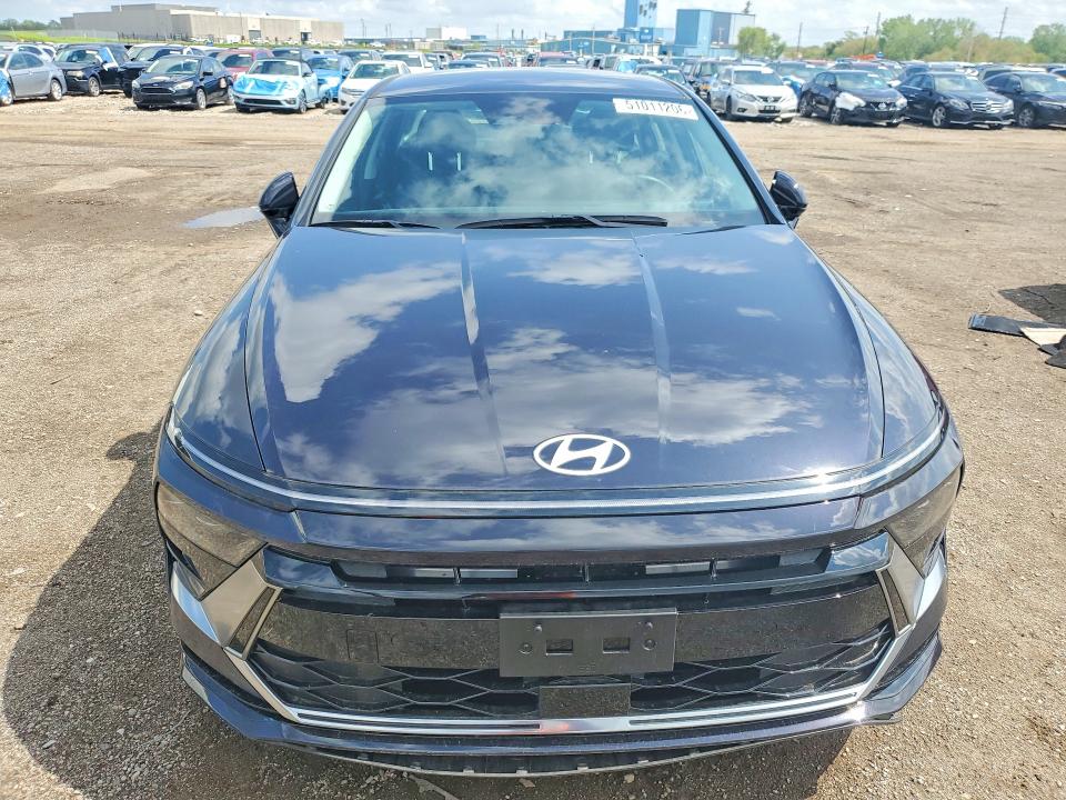 2026 Hyundai Sonata VIN KMHL64JA2TA524934 COPART salvage auction — SIDE, Ia - Cert Of Title-Salvage Title, sold $9,700 on 2026-07-10 (photo 5)