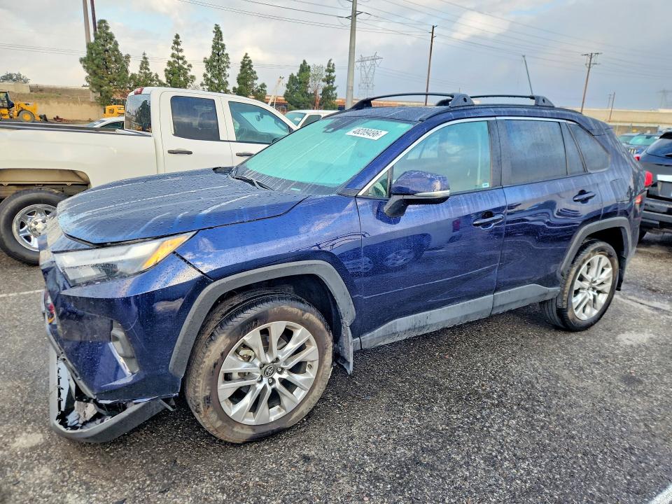 2025 Toyota Rav 4 VIN 2T3A1RFV0SW573407 — COPART salvage auction photo