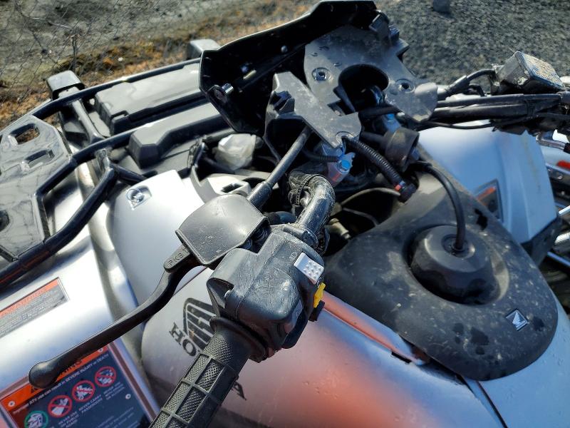 2026 Honda VIN 1HFTE3322TJ200203 COPART salvage auction — ROLLOVER, Or - Salvage Title Certificate, sold $4,050 on 2026-07-09 (photo 8)