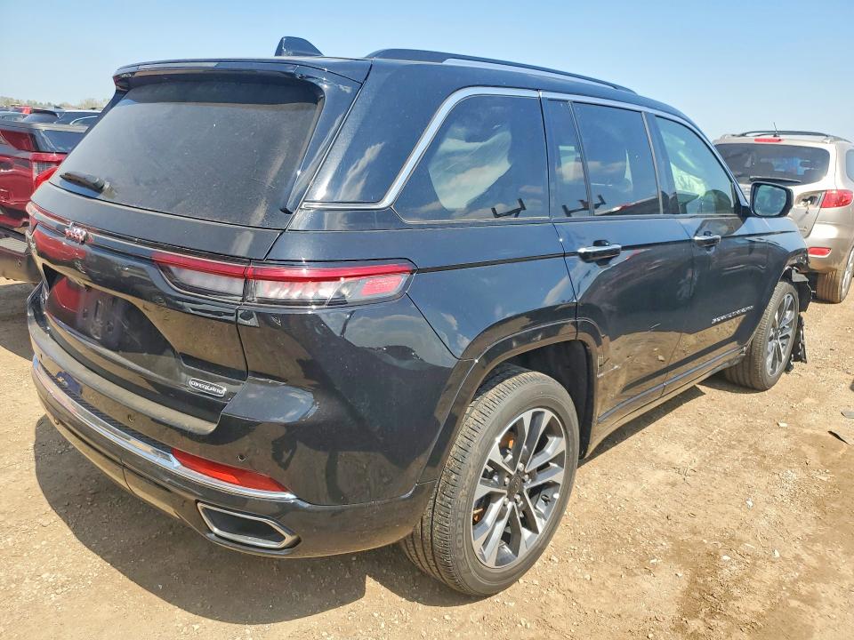 2023 Jeep Cherokee VIN 1C4RJHDG2PC560461 COPART salvage auction — FRONT END, Il - Salvage Certificate, sold $13,800 on 2026-07-02 (photo 3)