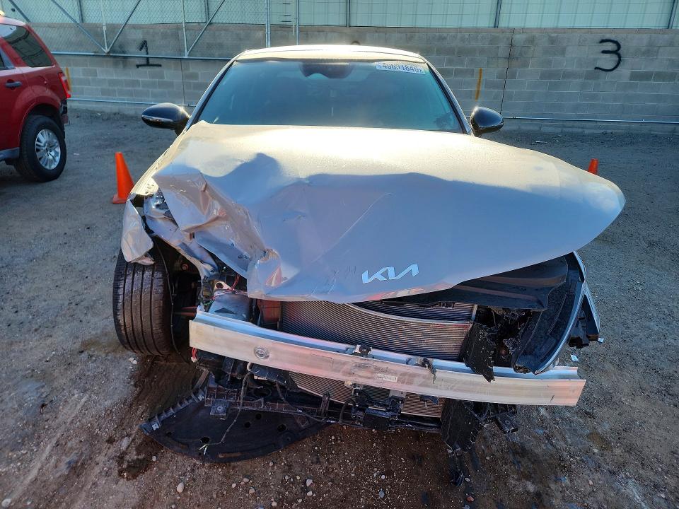 2025 Kia K5 VIN KNAG64J70S5386311 COPART salvage auction — FRONT END, Nm - Cert Of Title-Salvage, sold $4,550 on 2026-07-20 (photo 5)
