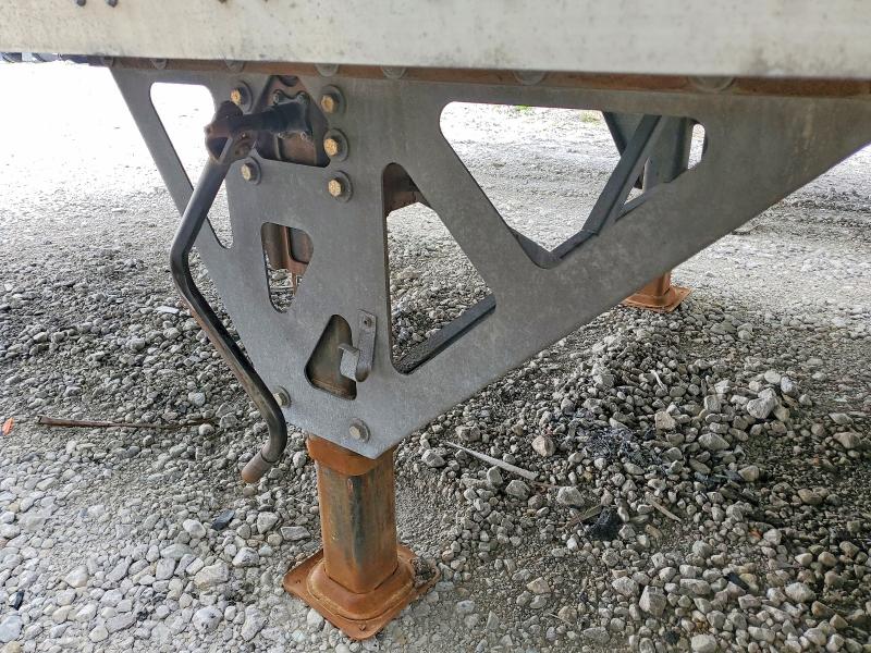2024 Wabash Dvcvhpc VIN 1JJV532D9RL433926 COPART salvage auction — ROLLOVER, KY - CERT OF TITLE-SALVAGE, sold $675 on 2026-07-09 (photo 8)