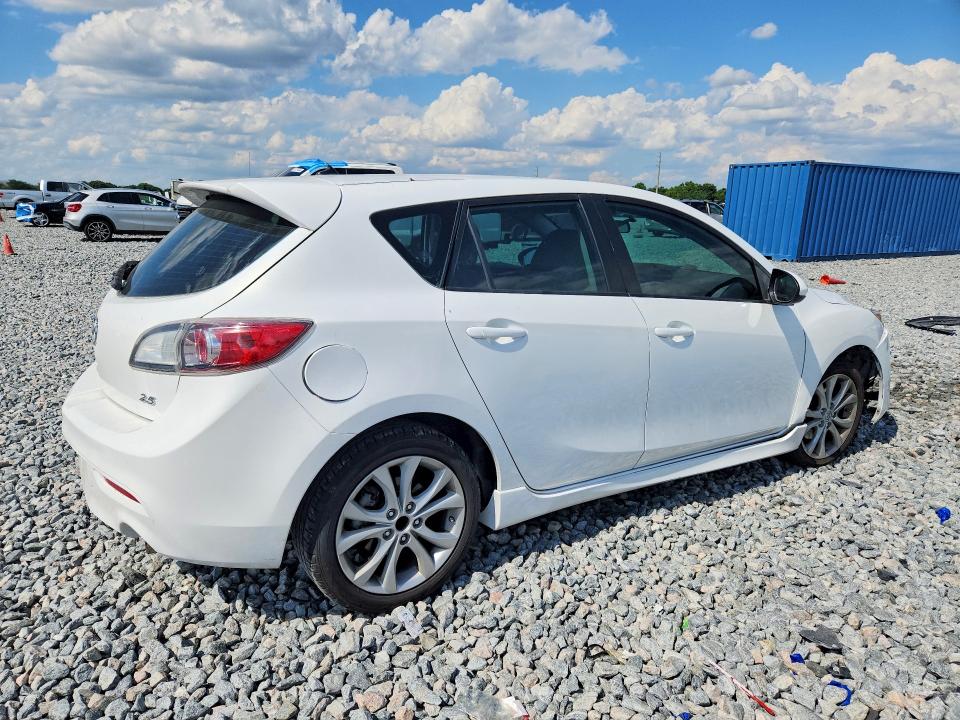 2011 Mazda 3 VIN JM1BL1K55B1465191 COPART salvage auction — FRONT END, FL - CERT OF TITLE SLVG REBUILDABLE, sold $550 on 2026-07-02 (photo 3)