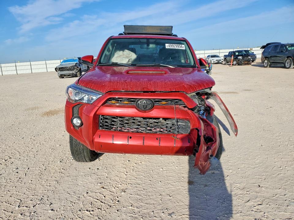 2018 Toyota 4runner VIN JTEBU5JR9J5555844 COPART salvage auction — FRONT END, Tx - Salvage Vehicle Title, sold $9,800 on 2026-07-22 (photo 5)