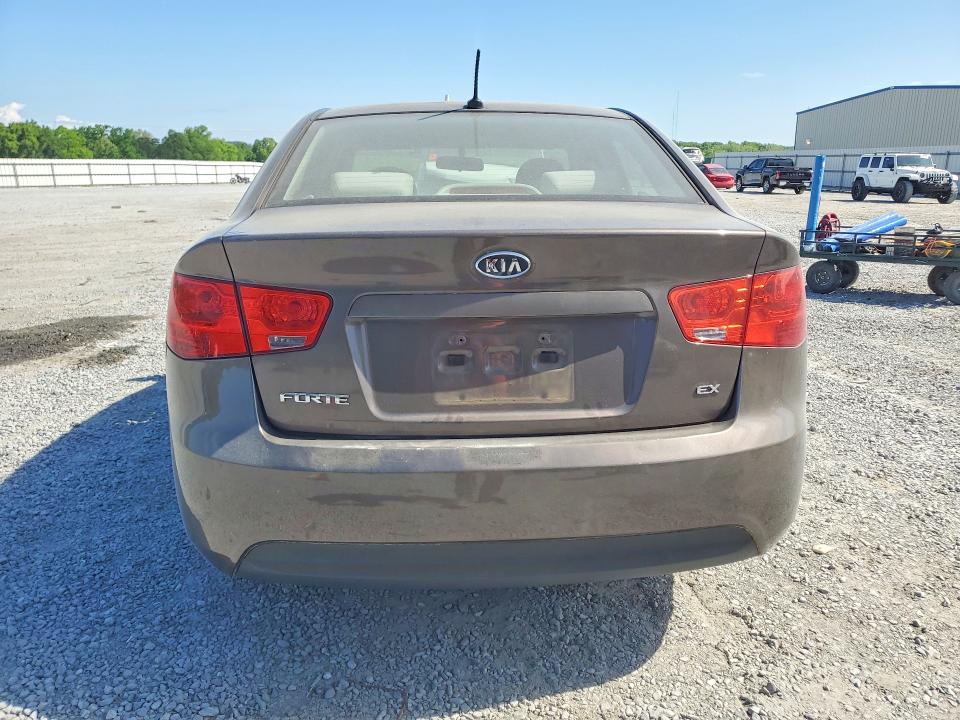 2013 Kia Forte VIN KNAFU4A28D5711411 COPART salvage auction — FRONT END, Nc - Salvage Certificate Of Title, sold $450 on 2026-07-29 (photo 6)