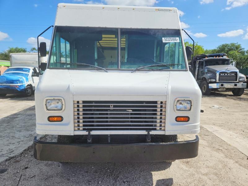 2023 Ford E-450 VIN 1FC4E4KN6PDD06917 COPART salvage auction — MINOR DENT/SCRATCHES, Fl - Certificate Of Title (P), sold $275 on 2026-07-28 (photo 9)