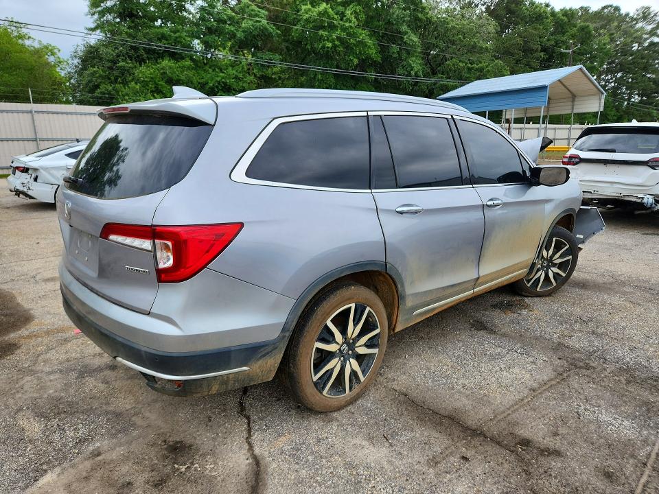 2022 Honda Pilot VIN 5FNYF5H63NB004334 COPART salvage auction — FRONT END, Nc - Certificate Of Title, sold $1,400 on 2026-07-09 (photo 3)