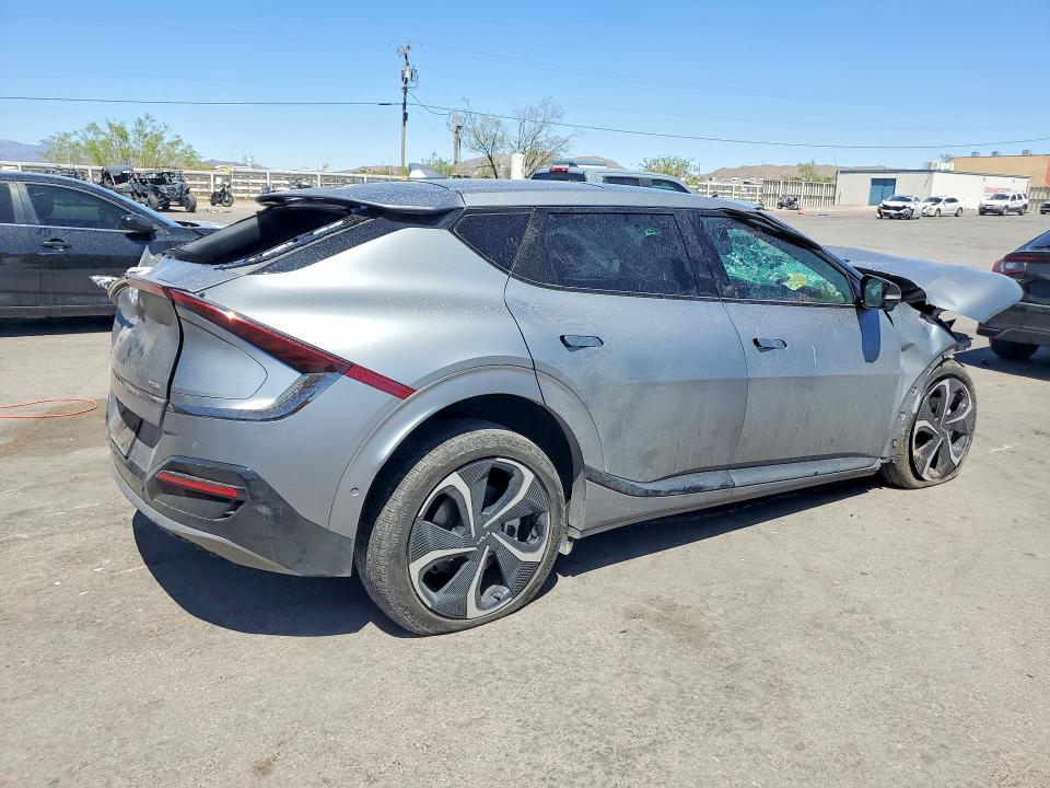 2022 Kia Ev6 VIN KNDC4DLC3N5058306 COPART salvage auction — FRONT END, Tx - Salvage Vehicle Title, sold $2,450 on 2026-07-17 (photo 3)