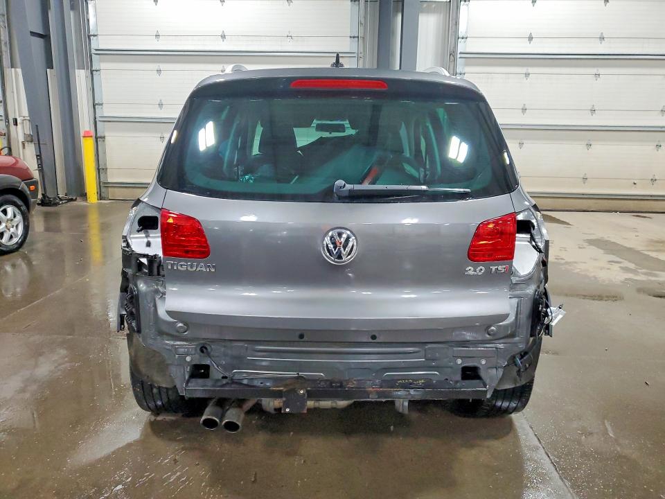 2013 Volkswagen Tiguan VIN WVGBV3AX2DW607748 COPART salvage auction — REAR END, Mn - Cert Of Title-Prior Salvage, sold $525 on 2026-07-09 (photo 6)