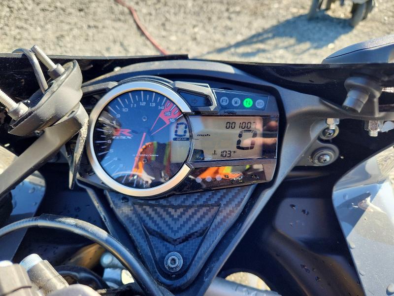 2025 Suzuki Gsx-r VIN JS1GR7MA6S7101080 COPART salvage auction — ROLLOVER, Sc - Cert Of Title-Salvage, sold $250 on 2026-07-27 (photo 7)