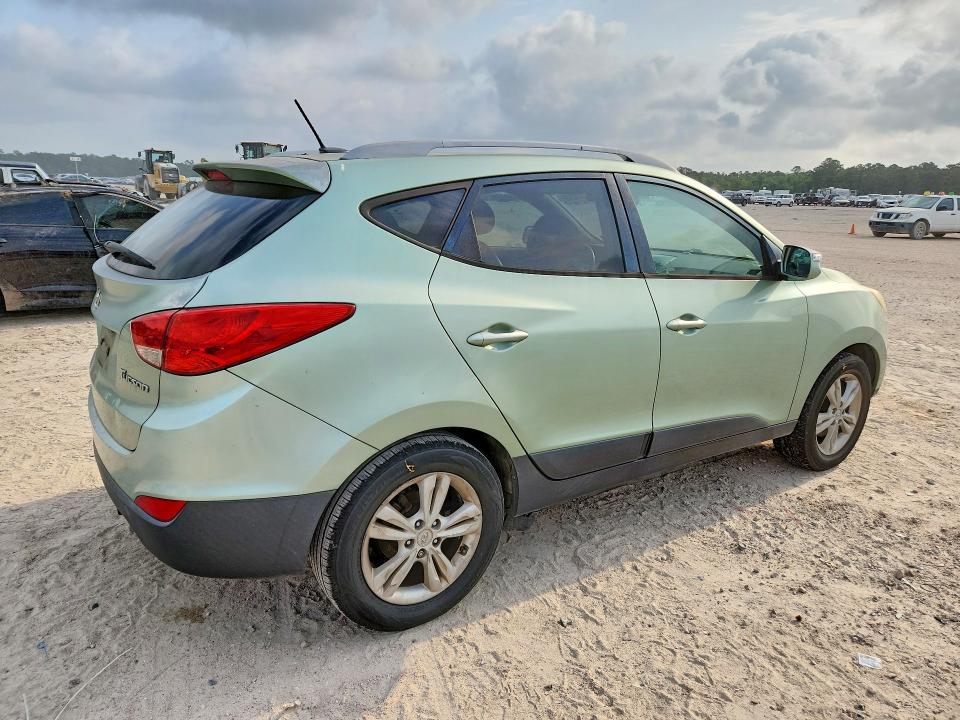 2012 Hyundai Tucson VIN KM8JU3AC8CU424411 COPART salvage auction — REAR END, TX, sold $1,750 on 2026-07-17 (photo 3)