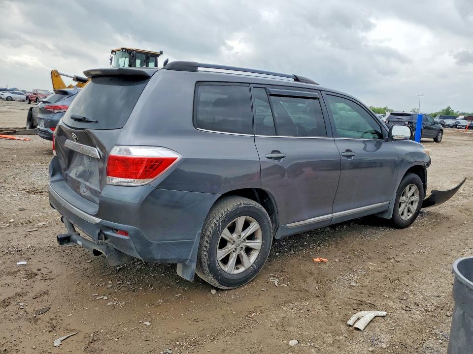 2013 Toyota VIN 5TDZA3EH5DS038007 COPART salvage auction — FRONT END, Salvage Title, sold $950 on 2026-07-23 (photo 3)