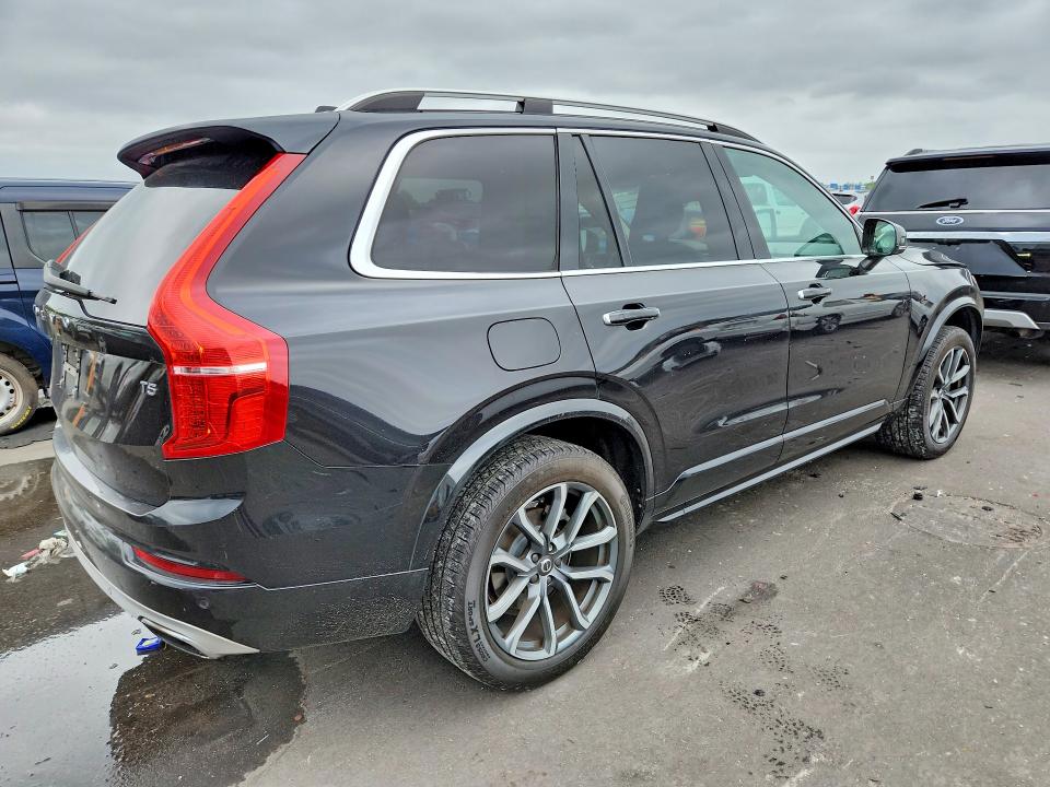 2017 Volvo Xc90 VIN YV4102KK0H1163135 COPART salvage auction — MINOR DENT/SCRATCHES, Fl - Cert Of Title-Manuf Buy Back (P), sold $5,900 on 2026-07-06 (photo 3)