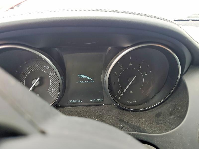 2019 Jaguar E type VIN SADFJ2FX0K1Z62517 COPART salvage auction — MINOR DENT/SCRATCHES, Tx - Certificate Of Title, sold $3,500 on 2026-08-25 (photo 9)