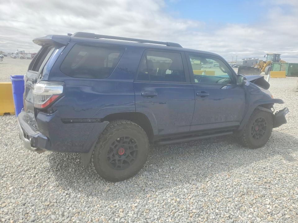 2023 Toyota 4runner VIN JTERU5JR2P6108838 COPART salvage auction — FRONT END, Salvage Title, sold $21,100 on 2026-08-04 (photo 3)