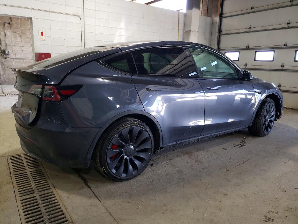 2022 Tesla Model y VIN 7SAYGDEF4NF462981 COPART salvage auction — FRONT END, Mn - Cert Of Title-Salvage, sold $9,200 on 2026-07-07 (photo 3)
