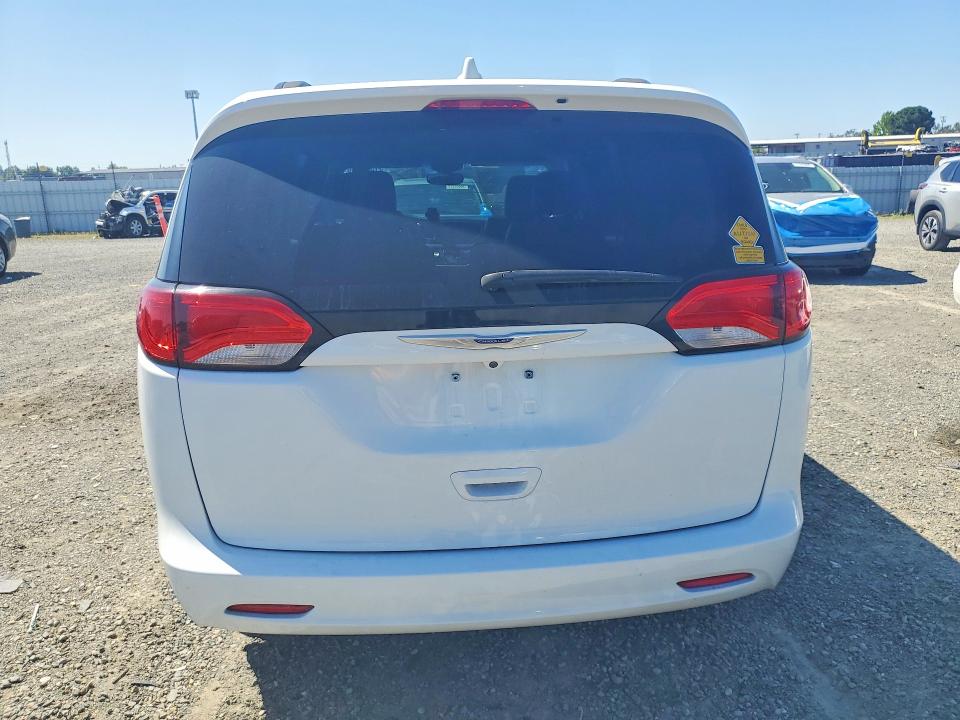 2020 Chrysler Voyager VIN 2C4RC1DG2LR260602 COPART salvage auction — FRONT END, Ca - Salvage Certificate, sold $2,100 on 2026-07-09 (photo 6)