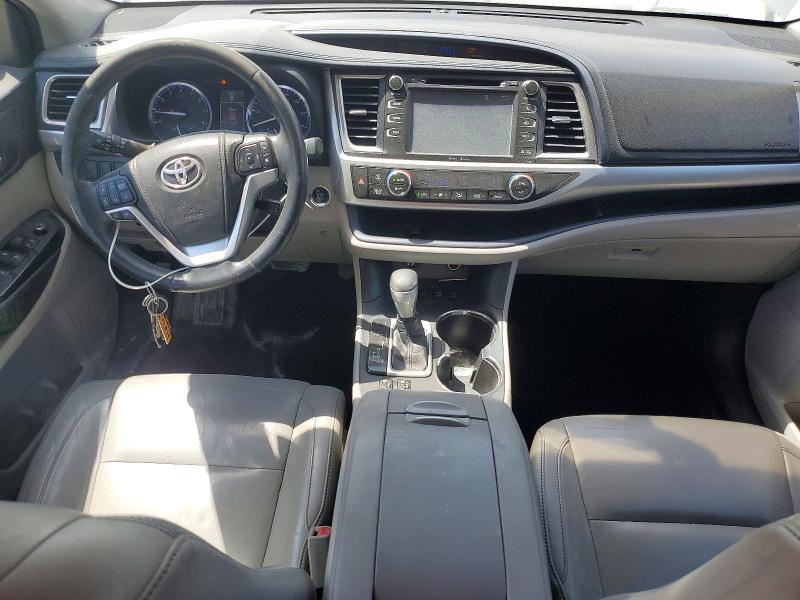 2014 Toyota Highlander VIN 5TDJKRFH3ES042537 COPART salvage auction — FRONT END, Salvage Title, sold $3,100 on 2026-07-28 (photo 8)