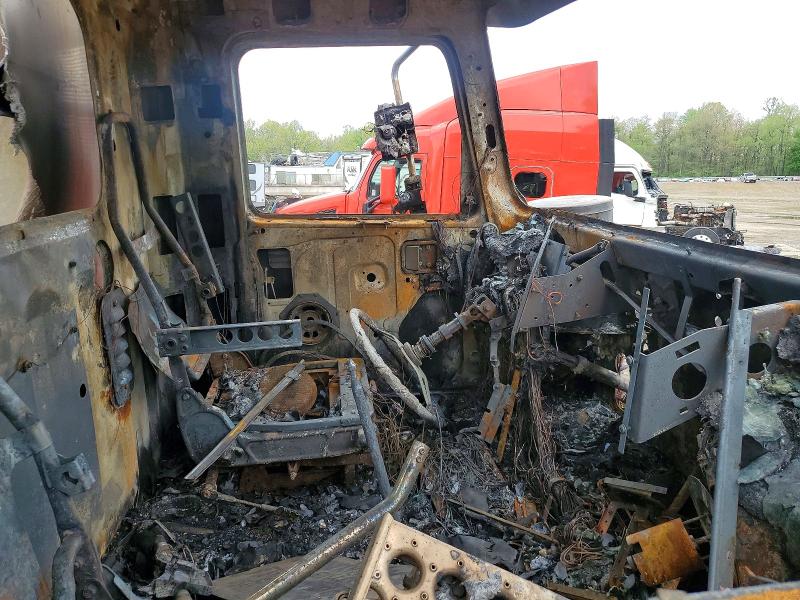 2022 Western star/auto car VIN 5KKHABFG6NPNM5469 COPART salvage auction — BURN, PA - CERTIFICATE OF SALVAGE, sold $12,000 on 2026-07-23 (photo 5)