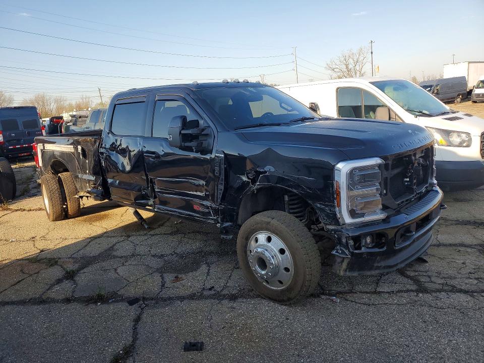 2026 Ford F450 VIN 1FT8W4DM7TED07436 COPART salvage auction — REAR END, Salvage Title, sold $61,500 on 2026-07-10 (photo 4)