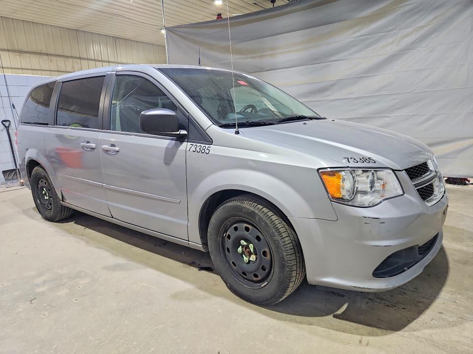 2015 Dodge Caravan VIN 2C4RDGBG2FR587203 COPART salvage auction — FRONT END, Salvage Title, sold $325 on 2026-09-03 (photo 4)
