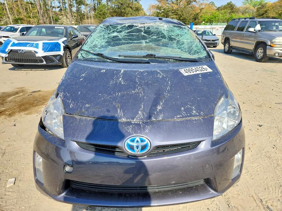 2011 Toyota Prius VIN JTDKN3DU5B0276735 COPART salvage auction — ROLLOVER, Md - Cert Of Salvage > 75% Damage, sold $425 on 2026-07-07 (photo 5)