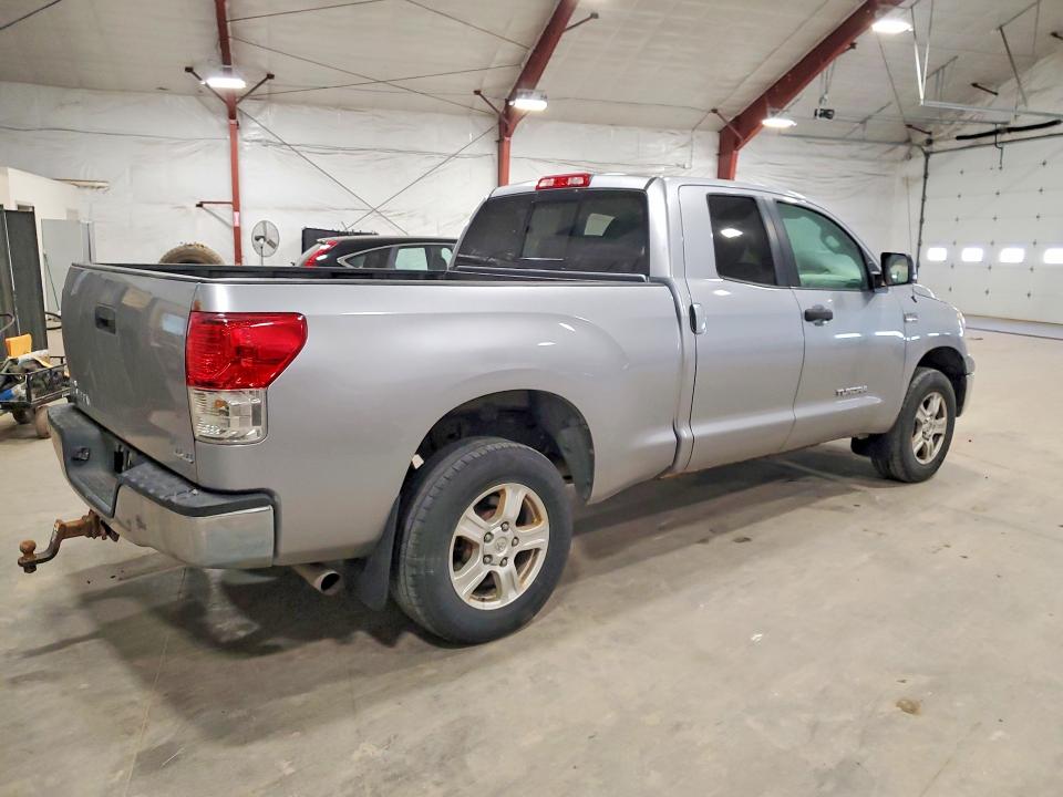 2012 Toyota Tundra VIN 5TFUY5F13CX232112 COPART salvage auction — BURN, VT - CERT OF TITLE-SALVAGE VEHICLE, sold $250 on 2026-07-27 (photo 3)