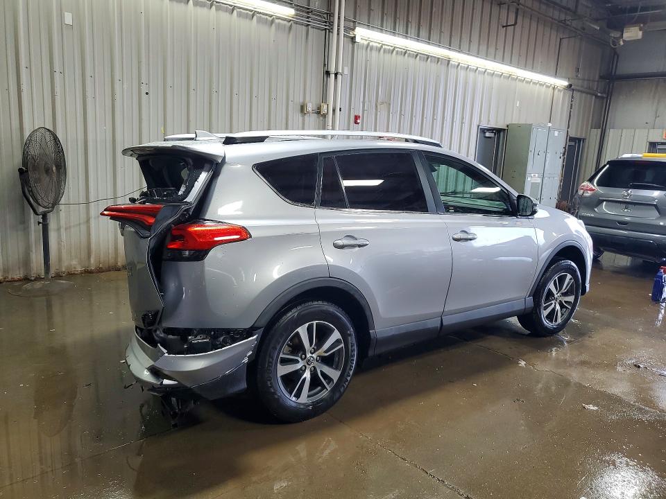2016 Toyota Rav 4 VIN 2T3RFREV5GW452305 COPART salvage auction — REAR END, Il - Salvage Certificate, sold $4,000 on 2026-07-09 (photo 3)