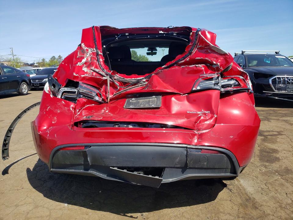 2022 Tesla Model y VIN 7SAYGDEF0NF309773 COPART salvage auction — REAR END, Salvage Title, sold $7,000 on 2026-07-14 (photo 6)