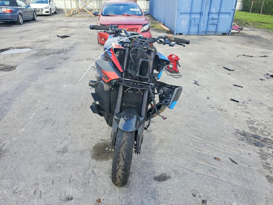 2026 BMW M VIN WB10E930XT6M30358 COPART salvage auction — FRONT END, Fl - Certificate Of Destruction, sold $9,200 on 2026-07-02 (photo 2)
