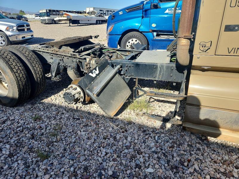 2022 Western star/auto car 5700 xe VIN 5KJJBHDR4NLNL1930 COPART salvage auction — ALL OVER, AZ - CERT OF TITLE - SALVAGE, sold $4 on 2026-07-30 (photo 9)